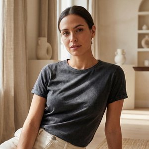 Roly CA6691 - HUSKY WOMAN Kortærmet t-shirt i et jeans-effektdesign til kvinder