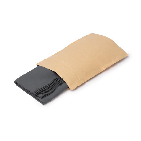 VEZALI Lightweight towel made from 200 g/m² RPET Microfibre with a meshed edge to the body